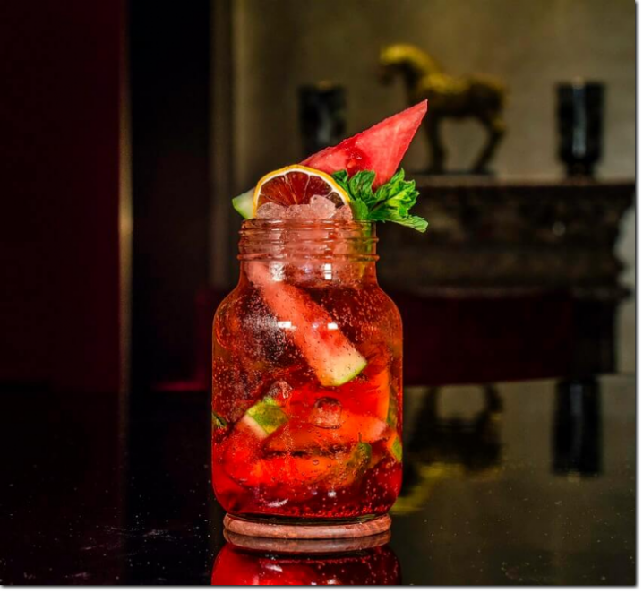 Peinirli polnto nikaia